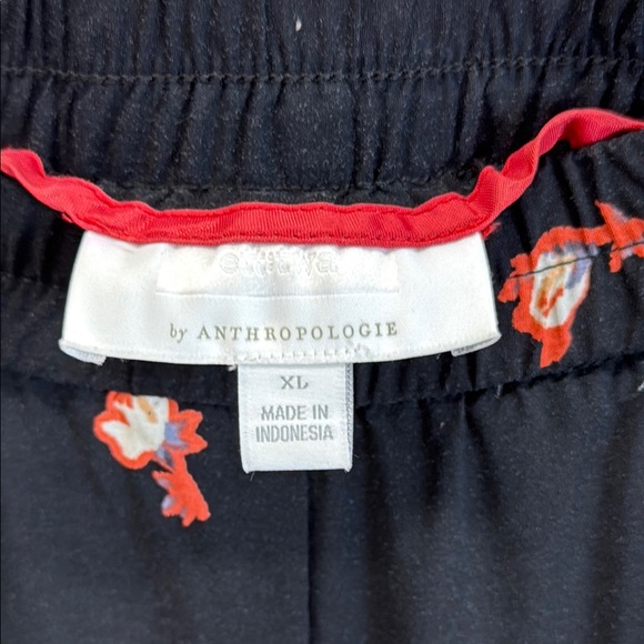 Anthropologie Black Floral Wide Leg Pants - Picture 6 of 8